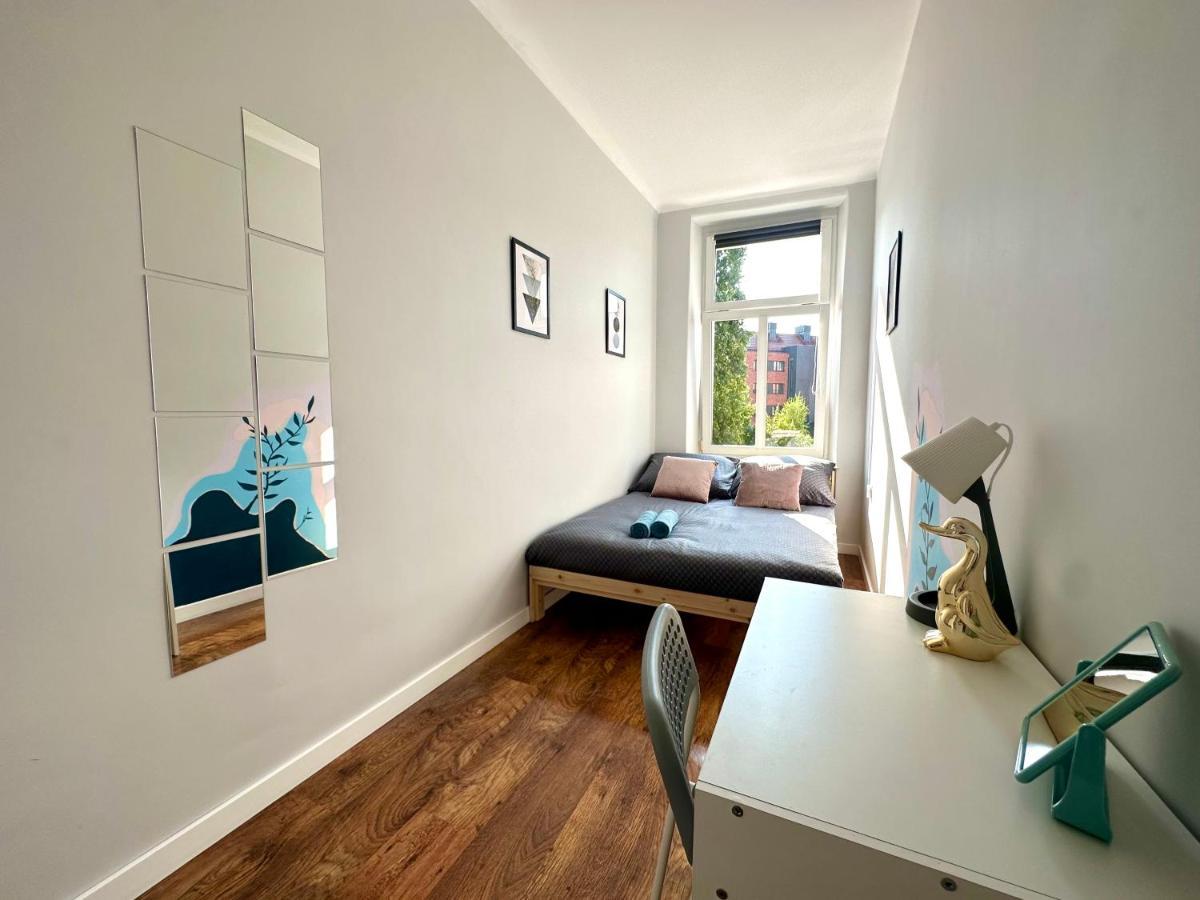 Mmrent Botanic Room Гданск Екстериор снимка